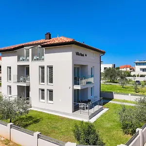  Apartament Navi Chorwacja